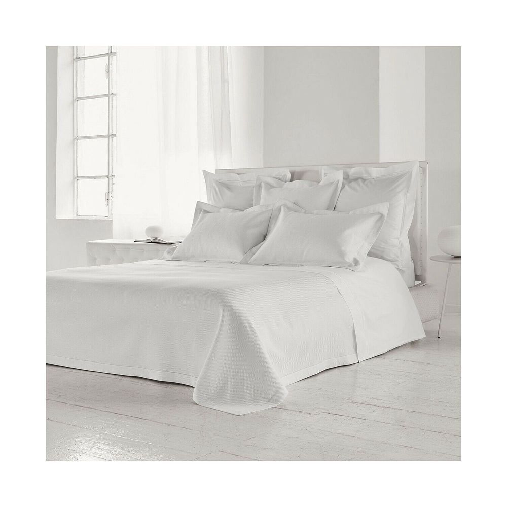 Frette White Queen Coverlet